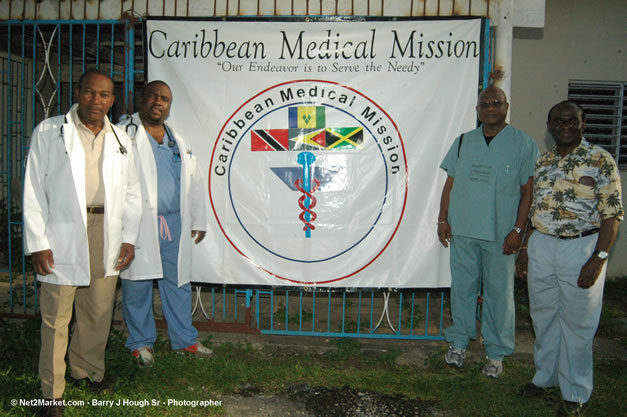 Negril Clinic - Caribbean Medical Mission, Friday, October 20, 2006 - Negril Travel Guide, Negril Jamaica WI - http://www.negriltravelguide.com - info@negriltravelguide.com...!