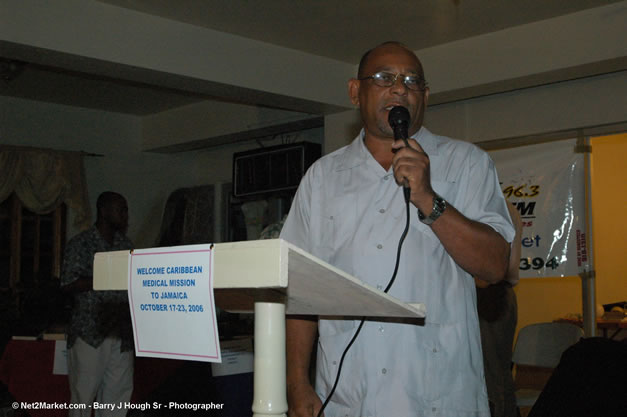 Caribbean Medical Mission Reception at the Travellers Beach Resort, Negril, Jamaica, Tuesday, October 17, 2006 - Negril Travel Guide, Negril Jamaica WI - http://www.negriltravelguide.com - info@negriltravelguide.com...!