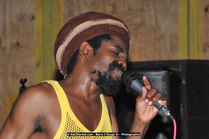  Coco Tea & Silver Cat at Bourbon Beach - Money Cologne Promotions presents The Growning of Coco Tea & Silver Cat at Bourbon Beach, Norman Manley Boulevard, Negril , Westmoreland, Jamaica W.I. - Monday, April 14, 2008 - Photographs by Net2Market.com - Barry J. Hough Sr, Photographer - Photos taken with a Nikon D300 - Negril Travel Guide, Negril Jamaica WI - http://www.negriltravelguide.com - info@negriltravelguide.com...!