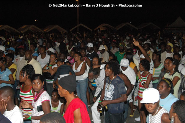 Cross De Harbour @ Lucea Car Park presented by Linkz Entertainment in association with Lucea Chamber of Commerce - Featuring Freddy Mc Gregor, Iley Dread, Mr. Vegas, Lt. Elmo, Champagne, Merital, CC, Brillant, TQ, Mad Dog, Chumps - Lucea, Hanover, Jamaica - Negril Travel Guide.com, Negril Jamaica WI - http://www.negriltravelguide.com - info@negriltravelguide.com...!