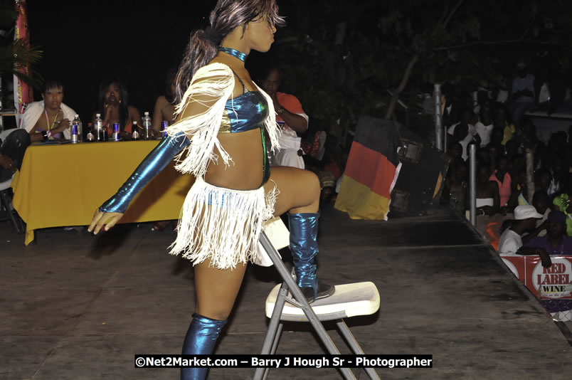 International Dancehall Queen Competition - Big Head Promotions Presents the Red Label Wine Dancehall Queen Competition - Saturday, July 26, 2008 @ Pier One, Montego Bay, Jamaica W.I. - Photographs by Net2Market.com - Barry J. Hough Sr. Photojournalist/Photograper - Photographs taken with a Nikon D300 - Negril Travel Guide, Negril Jamaica WI - http://www.negriltravelguide.com - info@negriltravelguide.com...!