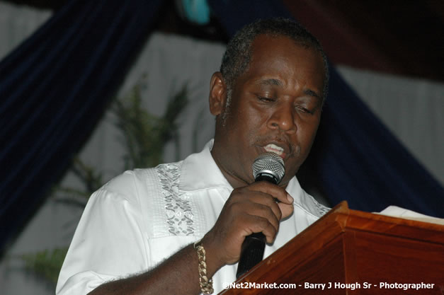 JUTA Tours Negril Chapter Annual Meeting - Clive Gordon Re-Elected as President, May 30, 2007, Negril Hills Golf Course, Sheffield, Westmoreland, Jamaica, W.I.  - Photographs by Net2Market.com - Negril Travel Guide, Negril Jamaica WI - http://www.negriltravelguide.com - info@negriltravelguide.com...!