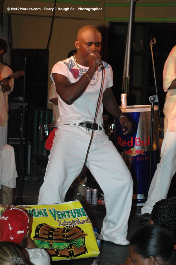 Jamaica Carnival 2007 @ The Jungle, Friday, March 2, 2007, The Jungle, Norman Manley Boulevard, Negril, Westmoreland, Jamaica W.I. - Negril Travel Guide, Negril Jamaica WI - http://www.negriltravelguide.com - info@negriltravelguide.com...!