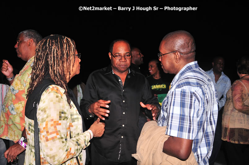 Minister of Tourism, Edmund Bartlett @ Jamaica Jazz and Blues Festival 2009 - Presented by Air Jamaica - Saturday, January 24, 2009 - Venue at the Aqueduct on Rose Hall Resort &amp; Country Club, Montego Bay, Jamaica - Thursday, January 22 - Saturday, January 24, 2009 - Photographs by Net2Market.com - Barry J. Hough Sr, Photographer/Photojournalist - Negril Travel Guide, Negril Jamaica WI - http://www.negriltravelguide.com - info@negriltravelguide.com...!