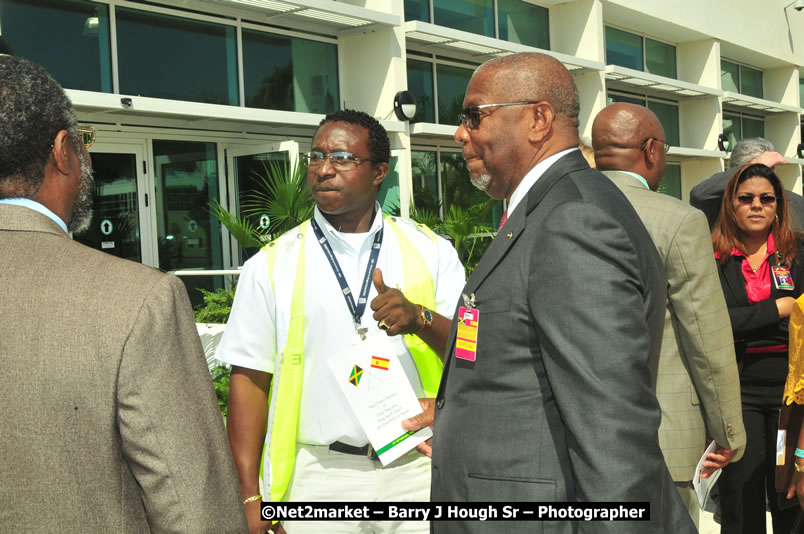 The Unveiling Of The Commemorative Plaque By The Honourable Prime Minister, Orette Bruce Golding, MP, And Their Majesties, King Juan Carlos I And Queen Sofia Of Spain - On Wednesday, February 18, 2009, Marking The Completion Of The Expansion Of Sangster International Airport, Venue at Sangster International Airport, Montego Bay, St James, Jamaica - Wednesday, February 18, 2009 - Photographs by Net2Market.com - Barry J. Hough Sr, Photographer/Photojournalist - Negril Travel Guide, Negril Jamaica WI - http://www.negriltravelguide.com - info@negriltravelguide.com...!