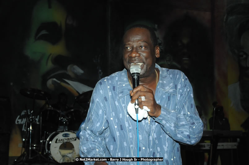 Leroy Sibbles and Gregory Isaacs at Bourbon Beach - Monday, February 11, 2008 - Bourbon Beach, Norman Manley Boulevard, Negril, Westmoreland, Jamaica W.I. - Photographs by Net2Market.com - Barry J. Hough Sr, Photographer - Negril Travel Guide, Negril Jamaica WI - http://www.negriltravelguide.com - info@negriltravelguide.com...!