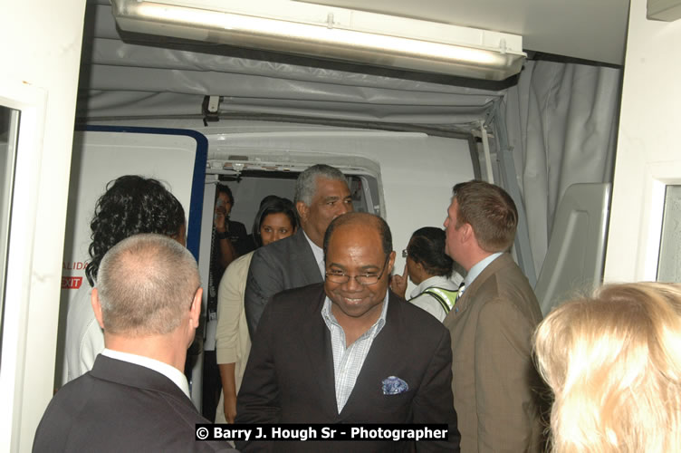 JetBue Airways' Inaugural Air Service between Sangster International Airport, Montego Bay and John F. Kennedy Airport, New York at MBJ Airports Sangster International Airport, Montego Bay, St. James, Jamaica - Thursday, May 21, 2009 - Photographs by Net2Market.com - Barry J. Hough Sr, Photographer/Photojournalist - Negril Travel Guide, Negril Jamaica WI - http://www.negriltravelguide.com - info@negriltravelguide.com...!