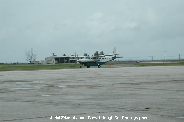 Intl. Airl Link - The Ultimate Connection - MBJ Airports Limited - Sangster International Airport - Domestic Terminal - Montego Bay, St James, Jamaica W.I. - MBJ Limited - Transforming Sangster International Airport into a world class facility - Photographs by Net2Market.com - Negril Travel Guide, Negril Jamaica WI - http://www.negriltravelguide.com - info@negriltravelguide.com...!