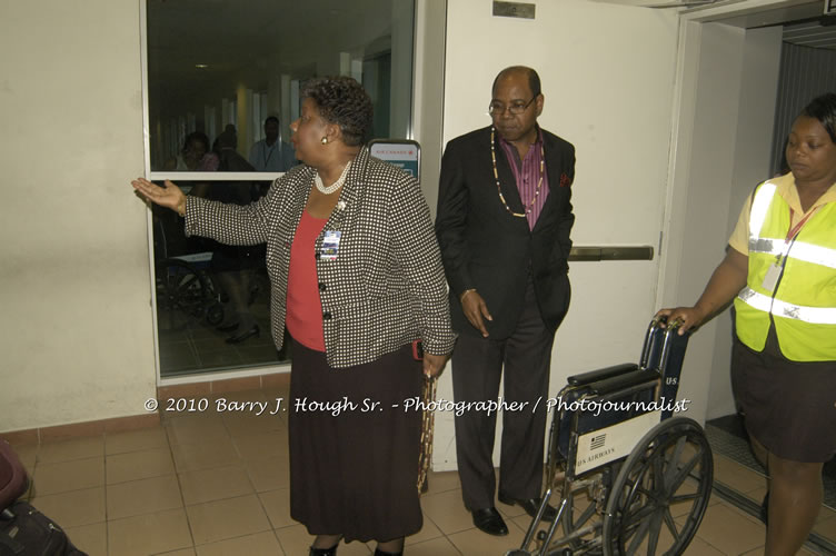 US Airways Inaugurtes New Service from Phoenix Sky Harbor International Airport to Sangster International Airport, Friday, December 18, 2009, Sangster International Airport, Montego Bay, St. James, Jamaica W.I. - Photographs by Net2Market.com - Barry J. Hough Sr, Photographer/Photojournalist - The Negril Travel Guide - Negril's and Jamaica's Number One Concert Photography Web Site with over 40,000 Jamaican Concert photographs Published -  Negril Travel Guide, Negril Jamaica WI - http://www.negriltravelguide.com - info@negriltravelguide.com...!