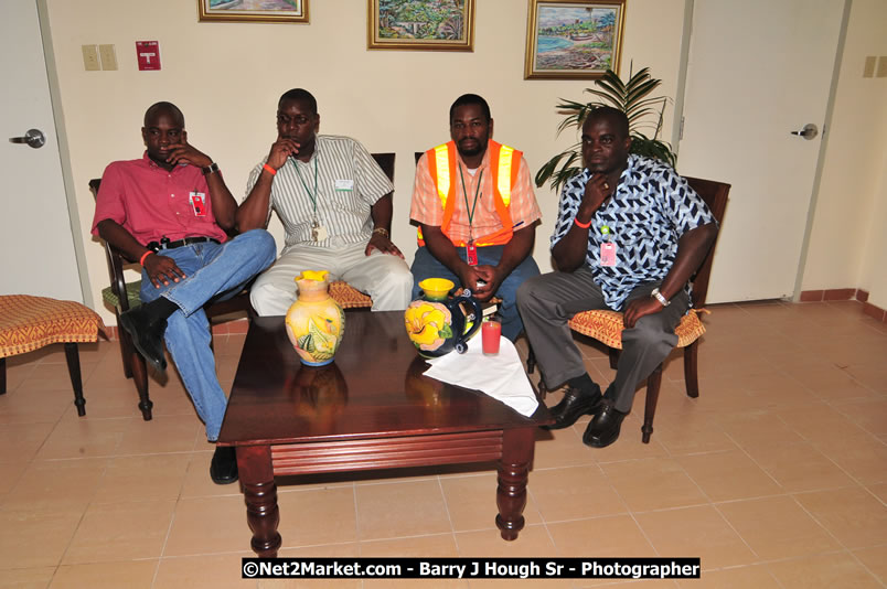 MBJ Airports Limited Reception for ACI [Airports Council International] - Saturday, October 25, 2008 - MBJ Airports Limited, Montego Bay, St James, Jamaica - Photographs by Net2Market.com - Barry J. Hough Sr. Photojournalist/Photograper - Photographs taken with a Nikon D300 - Negril Travel Guide, Negril Jamaica WI - http://www.negriltravelguide.com - info@negriltravelguide.com...!