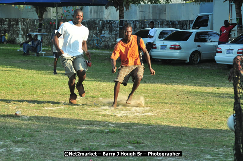 Marley Magic Traffic Jam - Celebrity Football @ Spring Break - Saturday, March 21, 2009 - Also Featuring: Kelley, Capleton, Junior Reid, Spragga Benz, Wayne Marshall, Munga, Romaine Virgo,Embee, Bango Herman, Flava K, Whisky Baggio, Andrew and Wadda Blood, Black Am I, Packa, Venue at Waz Beach, Norman Manley Boulevard, Negril Westmoreland, Jamaica - Saturday, March 21, 2009 - Photographs by Net2Market.com - Barry J. Hough Sr, Photographer/Photojournalist - Negril Travel Guide, Negril Jamaica WI - http://www.negriltravelguide.com - info@negriltravelguide.com...!