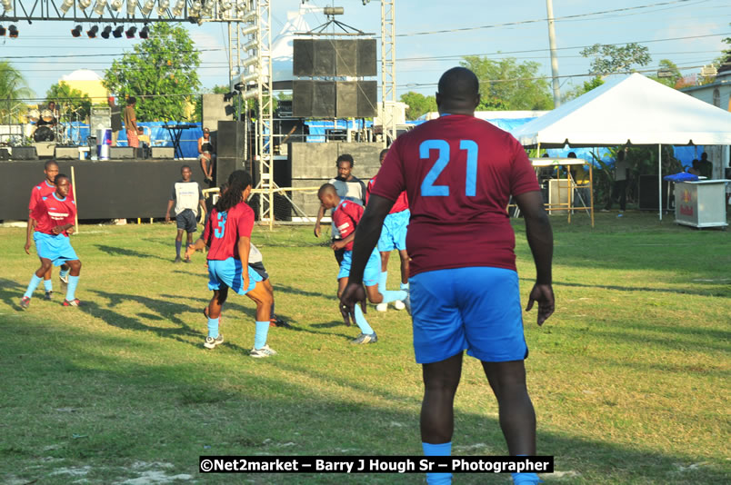 Marley Magic Traffic Jam - Celebrity Football @ Spring Break - Saturday, March 21, 2009 - Also Featuring: Kelley, Capleton, Junior Reid, Spragga Benz, Wayne Marshall, Munga, Romaine Virgo,Embee, Bango Herman, Flava K, Whisky Baggio, Andrew and Wadda Blood, Black Am I, Packa, Venue at Waz Beach, Norman Manley Boulevard, Negril Westmoreland, Jamaica - Saturday, March 21, 2009 - Photographs by Net2Market.com - Barry J. Hough Sr, Photographer/Photojournalist - Negril Travel Guide, Negril Jamaica WI - http://www.negriltravelguide.com - info@negriltravelguide.com...!