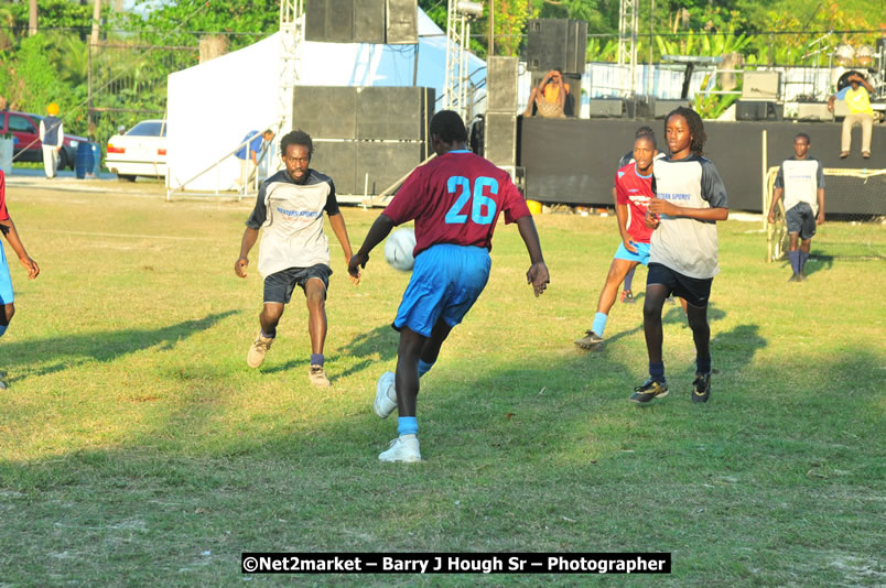 Marley Magic Traffic Jam - Celebrity Football @ Spring Break - Saturday, March 21, 2009 - Also Featuring: Kelley, Capleton, Junior Reid, Spragga Benz, Wayne Marshall, Munga, Romaine Virgo,Embee, Bango Herman, Flava K, Whisky Baggio, Andrew and Wadda Blood, Black Am I, Packa, Venue at Waz Beach, Norman Manley Boulevard, Negril Westmoreland, Jamaica - Saturday, March 21, 2009 - Photographs by Net2Market.com - Barry J. Hough Sr, Photographer/Photojournalist - Negril Travel Guide, Negril Jamaica WI - http://www.negriltravelguide.com - info@negriltravelguide.com...!