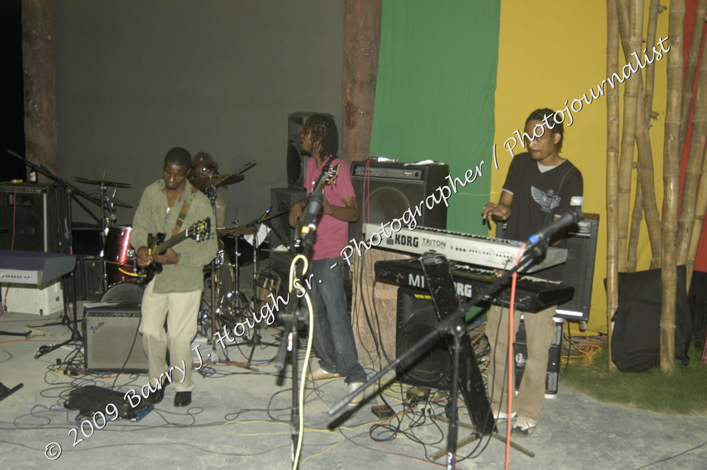  Etana Live in Concert Negril Escape Resort & Spa, Openning Acts: Princess Tia, Ras Slick, and Anthony Able, Backing Band: Strong Hold, One Love Reggae Summer Series, West End, Negril, Westmoreland, Jamaica W.I. - Saturaday, August 18, 2009 - Photographs by Barry J. Hough Sr. Photojournalist/Photograper - Photographs taken with a Nikon D70, D100, or D300 - Negril Travel Guide, Negril Jamaica WI - http://www.negriltravelguide.com - info@negriltravelguide.com...!