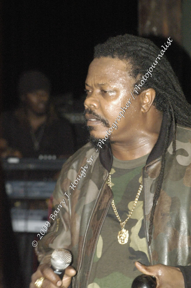  Luciano "Live in Concert" Negril Escape Resort & Spa, Openning Acts: Justice Merchant, and Timmi Burrell, Backing Band: JAH Messenjah, One Love Reggae Summer Series, West End, Negril, Westmoreland, Jamaica W.I. - Tuesday, August 11, 2009 - Photographs by Barry J. Hough Sr. Photojournalist/Photograper - Photographs taken with a Nikon D70, D100, or D300 - Negril Travel Guide, Negril Jamaica WI - http://www.negriltravelguide.com - info@negriltravelguide.com...!