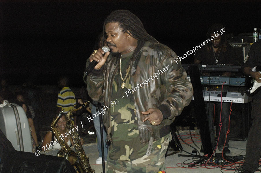  Luciano "Live in Concert" Negril Escape Resort & Spa, Openning Acts: Justice Merchant, and Timmi Burrell, Backing Band: JAH Messenjah, One Love Reggae Summer Series, West End, Negril, Westmoreland, Jamaica W.I. - Tuesday, August 11, 2009 - Photographs by Barry J. Hough Sr. Photojournalist/Photograper - Photographs taken with a Nikon D70, D100, or D300 - Negril Travel Guide, Negril Jamaica WI - http://www.negriltravelguide.com - info@negriltravelguide.com...!