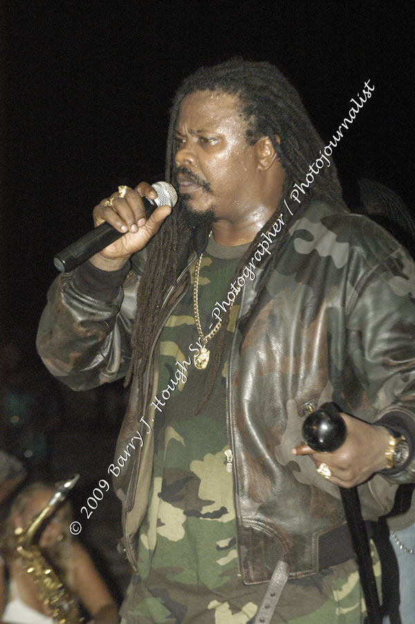  Luciano "Live in Concert" Negril Escape Resort & Spa, Openning Acts: Justice Merchant, and Timmi Burrell, Backing Band: JAH Messenjah, One Love Reggae Summer Series, West End, Negril, Westmoreland, Jamaica W.I. - Tuesday, August 11, 2009 - Photographs by Barry J. Hough Sr. Photojournalist/Photograper - Photographs taken with a Nikon D70, D100, or D300 - Negril Travel Guide, Negril Jamaica WI - http://www.negriltravelguide.com - info@negriltravelguide.com...!