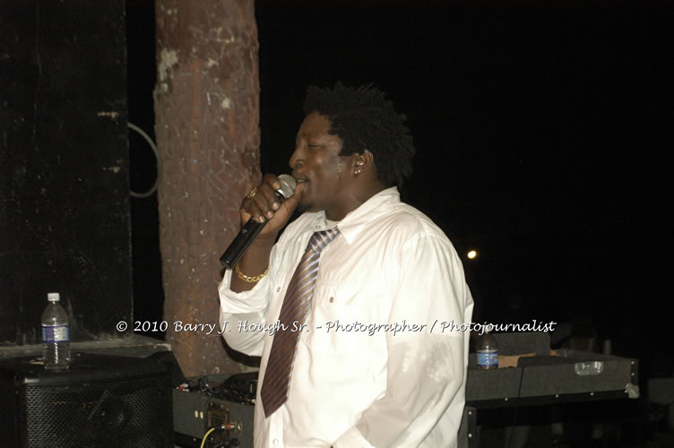 Chaka Demus & Pliers - Live In Concert @ Negril Escape Resort and Spa, December 8, 2009, One Love Drive, West End, Negril, Westmoreland, Jamaica W.I. - Photographs by Net2Market.com - Barry J. Hough Sr, Photographer/Photojournalist - Negril Travel Guide, Negril Jamaica WI - http://www.negriltravelguide.com - info@negriltravelguide.com...!