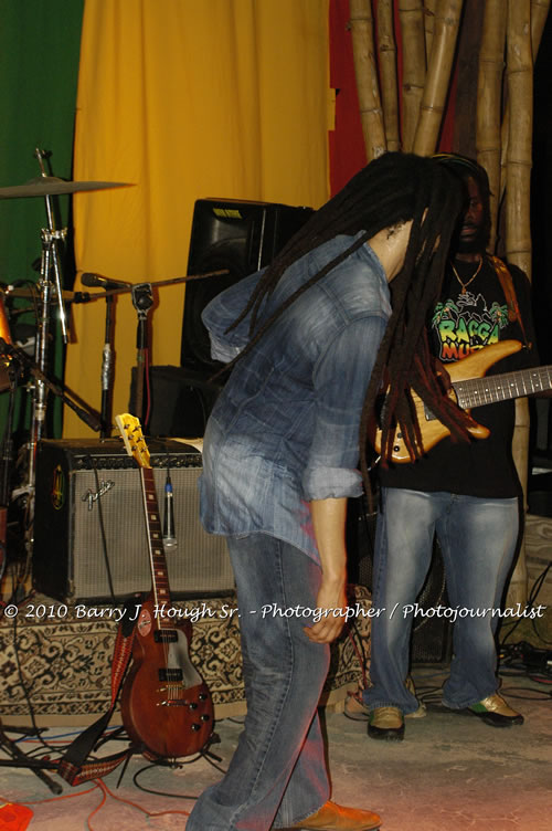 Julian Marley - Grammy Nominee & Son of the Legend Bob Marley - Live in Concert - Also featuring Ras Noble, Power Drill, Iron Head, & Robin Banks - Backing Band Roots Warrior, plus DJ Gemini @ One Love Reggae Concerts Series 09/10 @ Negril Escape Resort & Spa, February 2, 2010, One Love Drive, West End, Negril, Westmoreland, Jamaica W.I. - Photographs by Net2Market.com - Barry J. Hough Sr, Photographer/Photojournalist - The Negril Travel Guide - Negril's and Jamaica's Number One Concert Photography Web Site with over 40,000 Jamaican Concert photographs Published -  Negril Travel Guide, Negril Jamaica WI - http://www.negriltravelguide.com - info@negriltravelguide.com...!