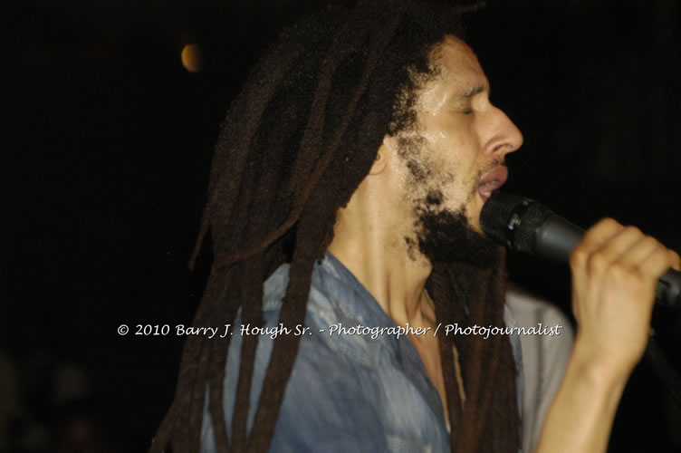 Julian Marley - Grammy Nominee & Son of the Legend Bob Marley - Live in Concert - Also featuring Ras Noble, Power Drill, Iron Head, & Robin Banks - Backing Band Roots Warrior, plus DJ Gemini @ One Love Reggae Concerts Series 09/10 @ Negril Escape Resort & Spa, February 2, 2010, One Love Drive, West End, Negril, Westmoreland, Jamaica W.I. - Photographs by Net2Market.com - Barry J. Hough Sr, Photographer/Photojournalist - The Negril Travel Guide - Negril's and Jamaica's Number One Concert Photography Web Site with over 40,000 Jamaican Concert photographs Published -  Negril Travel Guide, Negril Jamaica WI - http://www.negriltravelguide.com - info@negriltravelguide.com...!