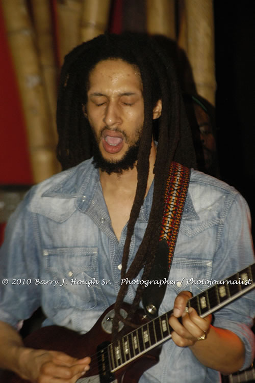 Julian Marley - Grammy Nominee & Son of the Legend Bob Marley - Live in Concert - Also featuring Ras Noble, Power Drill, Iron Head, & Robin Banks - Backing Band Roots Warrior, plus DJ Gemini @ One Love Reggae Concerts Series 09/10 @ Negril Escape Resort & Spa, February 2, 2010, One Love Drive, West End, Negril, Westmoreland, Jamaica W.I. - Photographs by Net2Market.com - Barry J. Hough Sr, Photographer/Photojournalist - The Negril Travel Guide - Negril's and Jamaica's Number One Concert Photography Web Site with over 40,000 Jamaican Concert photographs Published -  Negril Travel Guide, Negril Jamaica WI - http://www.negriltravelguide.com - info@negriltravelguide.com...!