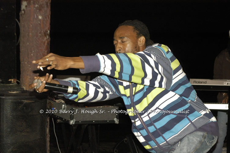 Queen Ifrica - Live In Concert - One Love Reggae Concert Series 09/10 @ Negril Escape Resort and Spa, January 5, 2010, One Love Drive, West End, Negril, Westmoreland, Jamaica W.I. - Photographs by Net2Market.com - Barry J. Hough Sr, Photographer/Photojournalist - Negril Travel Guide, Negril Jamaica WI - http://www.negriltravelguide.com - info@negriltravelguide.com...!