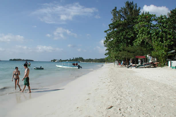 A Photo Walk along Negril's Famous Seven Mile Beach - Negril Travel Guide, Negril Jamaica WI - http://www.negriltravelguide.com - info@negriltravelguide.com...!