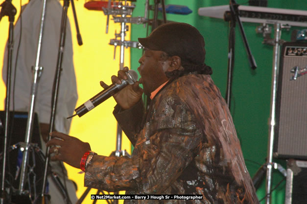 Sugar Minott at Tru-Juice Rebel Salute 2008 - The 15th staging of Tru-Juice Rebel Salute, Saturday, January 12, 2008, Port Kaiser Sports Club, St. Elizabeth, Jamaica W.I. - Photographs by Net2Market.com - Barry J. Hough Sr, Photographer - Negril Travel Guide, Negril Jamaica WI - http://www.negriltravelguide.com - info@negriltravelguide.com...!