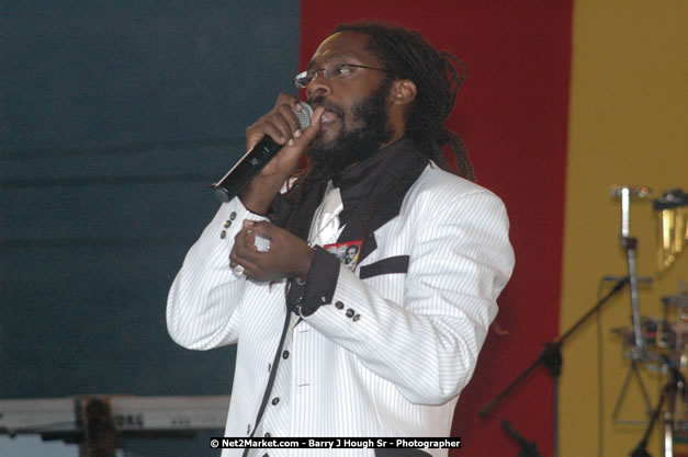 Tarrus Riley at Tru-Juice Rebel Salute 2008 - The 15th staging of Tru-Juice Rebel Salute, Saturday, January 12, 2008, Port Kaiser Sports Club, St. Elizabeth, Jamaica W.I. - Photographs by Net2Market.com - Barry J. Hough Sr, Photographer - Negril Travel Guide, Negril Jamaica WI - http://www.negriltravelguide.com - info@negriltravelguide.com...!