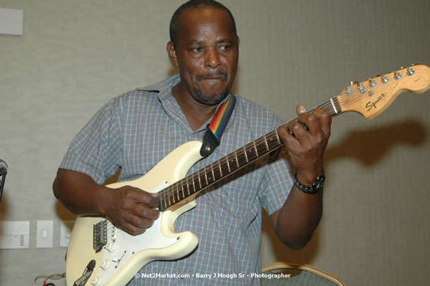 Red Cap Porters Awards - Minister of Tourism, Hon. Edmund Bartlett - Director of Tourism, Basil Smith - Friday, December 14, 2007 - Holiday Inn Sunspree, Montego Bay, Jamaica W.I. - Photographs by Net2Market.com - Barry J. Hough Sr, Photographer - Negril Travel Guide, Negril Jamaica WI - http://www.negriltravelguide.com - info@negriltravelguide.com...!