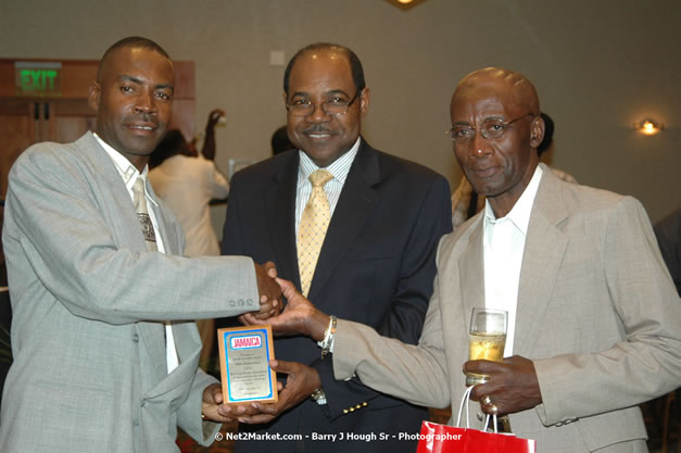 Red Cap Porters Awards - Minister of Tourism, Hon. Edmund Bartlett - Director of Tourism, Basil Smith - Friday, December 14, 2007 - Holiday Inn Sunspree, Montego Bay, Jamaica W.I. - Photographs by Net2Market.com - Barry J. Hough Sr, Photographer - Negril Travel Guide, Negril Jamaica WI - http://www.negriltravelguide.com - info@negriltravelguide.com...!