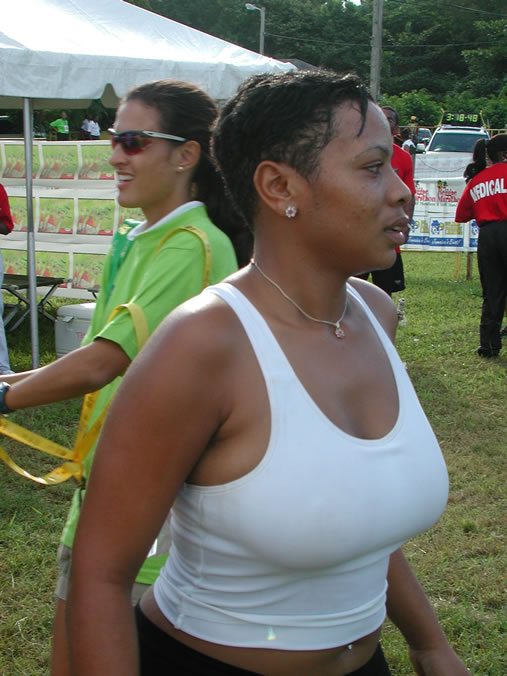 2003 Reggae Marathon & Half Marathon Photographs - Negril Travel Guide, Negril Jamaica WI - http://www.negriltravelguide.com - info@negriltravelguide.com...!