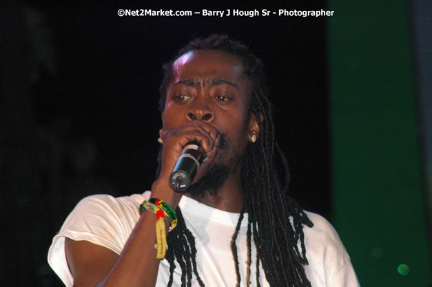 Beeniw Man & Barbee  - Red Stripe Reggae Sumfest 2007 - Zenith - Saturday, July 21, 2007 - Catherine Hall, Montego Bay, St James, Jamaica W.I. - Negril Travel Guide, Negril Jamaica WI - http://www.negriltravelguide.com - info@negriltravelguide.com...!