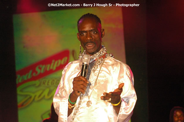 Ninja Man - Explosion - Red Stripe Reggae Sumfest 2007 - Thursday, July 19, 2007 - Red Stripe Reggae Sumfest 2007 at Catherine Hall, Montego Bay, St James, Jamaica W.I. - Negril Travel Guide, Negril Jamaica WI - http://www.negriltravelguide.com - info@negriltravelguide.com...!