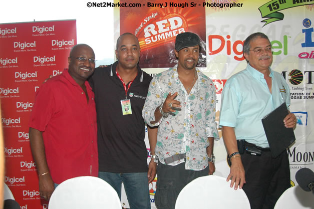 LL Cool J - Shaggy - Press Conference @ Richmond Hill Inn, Montego Bay - Red Stripe Reggae Sumfest at Catherine Hall, Montego Bay, St James, Jamaica W.I. - Negril Travel Guide.com, Negril Jamaica WI - http://www.negriltravelguide.com - info@negriltravelguide.com...!