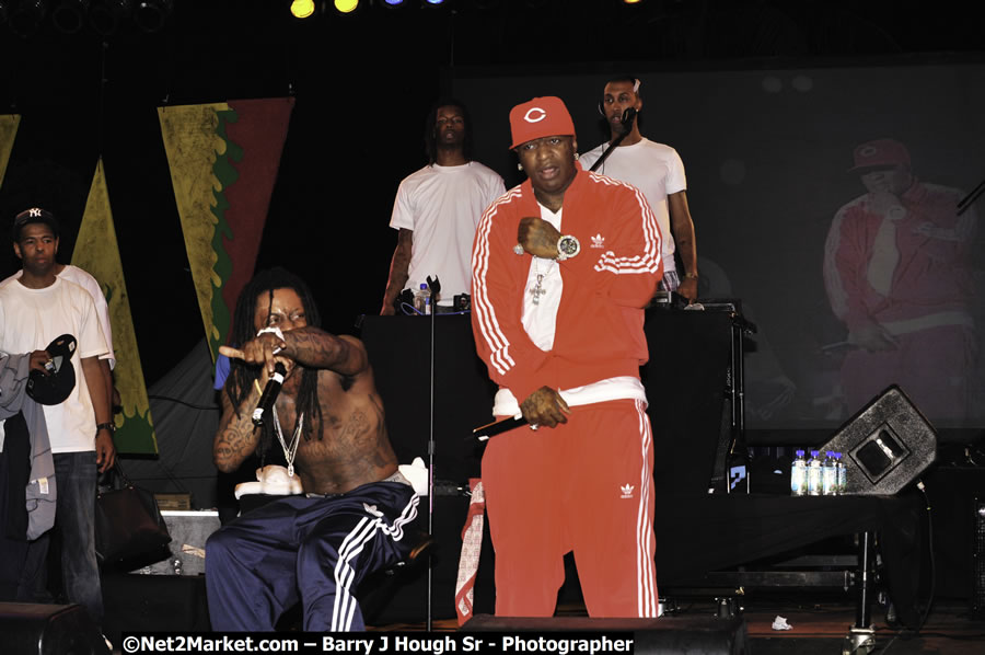 Lil Wayne @ Red Stripe Reggae Sumfest 2008 International Night 2, Catherine Hall, Montego Bay - Saturday, July 19, 2008 - Reggae Sumfest 2008 July 13 - July 19, 2008 - Photographs by Net2Market.com - Barry J. Hough Sr. Photojournalist/Photograper - Photographs taken with a Nikon D300 - Negril Travel Guide, Negril Jamaica WI - http://www.negriltravelguide.com - info@negriltravelguide.com...!