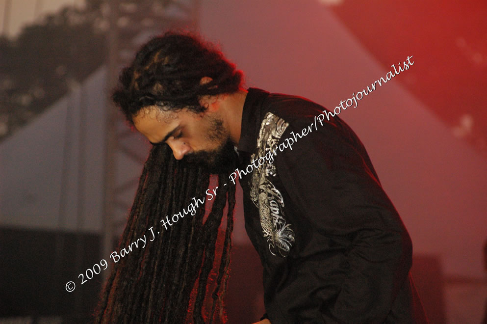 Damian 'Jr. Gong' Marley & NAS @ Reggae Sumfest 2009 - International Night 2 - Reggae Sumfest 2009,Catherine Hall, Montego Bay, St. James, Jamaica W.I. - Saturday, July 25, 2009 - Reggae Sumfest 2009, July 19 - 25, 2009 - Photographs by Net2Market.com - Barry J. Hough Sr. Photojournalist/Photograper - Photographs taken with a Nikon D70, D100, or D300 - Negril Travel Guide, Negril Jamaica WI - http://www.negriltravelguide.com - info@negriltravelguide.com...!