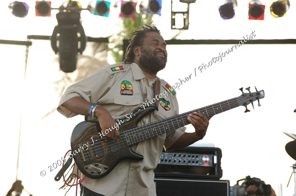 Inner Circle  @ Reggae Sumfest 2009 - International Night 2 - Reggae Sumfest 2009,Catherine Hall, Montego Bay, St. James, Jamaica W.I. - Saturday, July 25, 2009 - Reggae Sumfest 2009, July 19 - 25, 2009 - Photographs by Net2Market.com - Barry J. Hough Sr. Photojournalist/Photograper - Photographs taken with a Nikon D70, D100, or D300 - Negril Travel Guide, Negril Jamaica WI - http://www.negriltravelguide.com - info@negriltravelguide.com...!