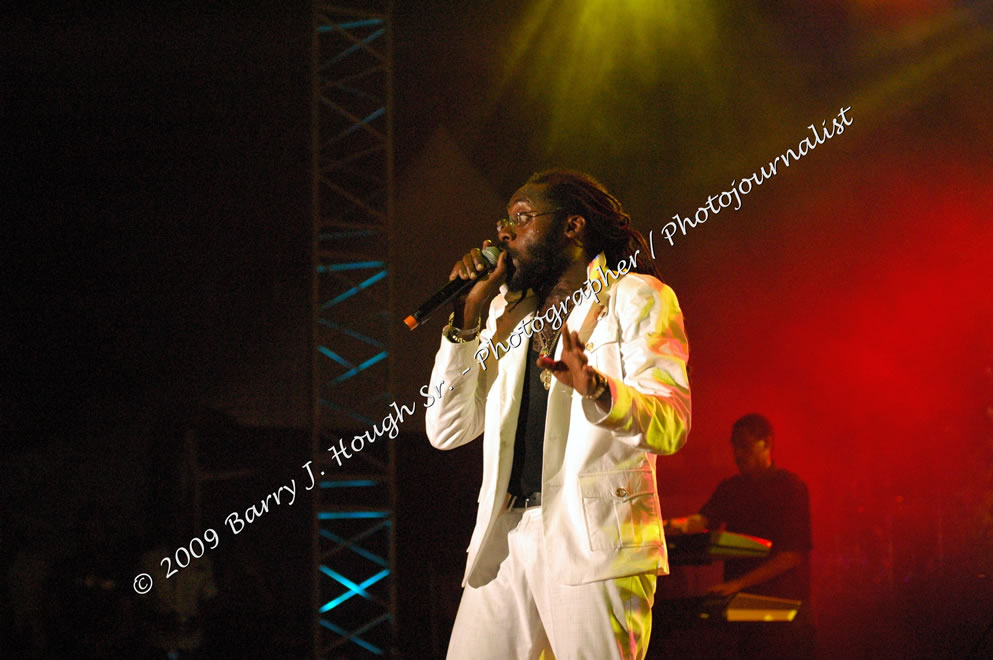 Tarrus Riley @ Reggae Sumfest 2009 - International Night 2 - Reggae Sumfest 2009,Catherine Hall, Montego Bay, St. James, Jamaica W.I. - Saturday, July 25, 2009 - Reggae Sumfest 2009, July 19 - 25, 2009 - Photographs by Net2Market.com - Barry J. Hough Sr. Photojournalist/Photograper - Photographs taken with a Nikon D70, D100, or D300 - Negril Travel Guide, Negril Jamaica WI - http://www.negriltravelguide.com - info@negriltravelguide.com...!