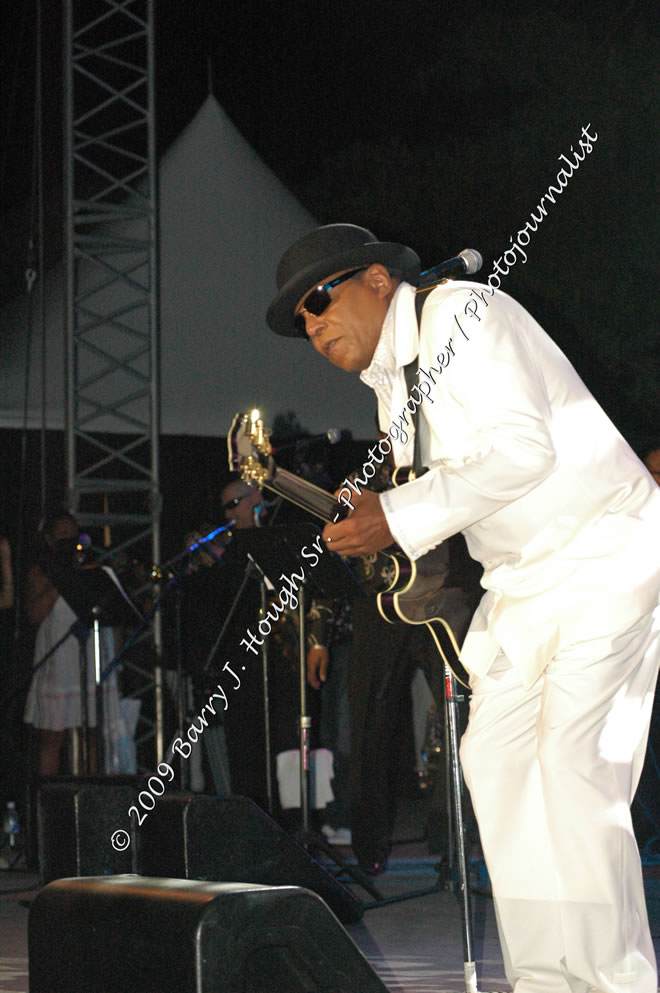 Tito Jackson @ Reggae Sumfest 2009 - International Night 2 - Tito Jackson, brother of the late King of Pop Michael Jackson performed live at Reggae Sumfest 2009. Reggae Sumfest 2009,Catherine Hall, Montego Bay, St. James, Jamaica W.I. - Saturday, July 25, 2009 - Reggae Sumfest 2009, July 19 - 25, 2009 - Photographs by Net2Market.com - Barry J. Hough Sr. Photojournalist/Photograper - Photographs taken with a Nikon D70, D100, or D300 - Negril Travel Guide, Negril Jamaica WI - http://www.negriltravelguide.com - info@negriltravelguide.com...!