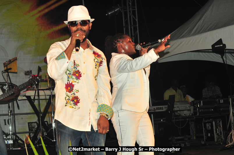 Unite The People An International Reggae Fest, Featuring: Beres Hammond, Coco T, Queen Ifrica, Khalil, Cameal Davis, Iley Dread, Rochelle, Geoffrey Star, Ras Penco, Kool DeLoy, Otis Gayle, J.McKay, Tiney Winey, Venue at Norman Manley Boulevard, Negril, Westmoreland, Jamaica - Saturday, April 4, 2009 - Photographs by Net2Market.com - Barry J. Hough Sr, Photographer/Photojournalist - Negril Travel Guide, Negril Jamaica WI - http://www.negriltravelguide.com - info@negriltravelguide.com...!