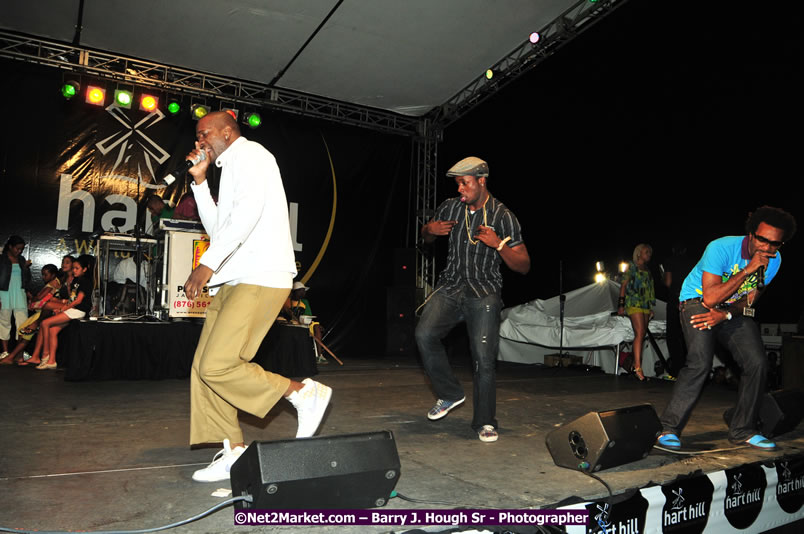 Usain Bolt of Jamaica - The Fastest Man In The World  - Usain Bolt Homecoming Celebrations Concert at the William Knibb High School Play Field, Trelawny - Ice, Ding Dong, Ravers Clavers, D'Angel, Voicemail, RDX and Dancers, Wayne Marshall, Tammi Chynn, Bugle, Nero, Tanya Stephens, Richie Spice, Kip Rich,and Shaggy - Photographs by Net2Market.com - Barry J. Hough Sr. Photojournalist/Photograper - Photographs taken with a Nikon D300 - Negril Travel Guide, Negril Jamaica WI - http://www.negriltravelguide.com - info@negriltravelguide.com...!