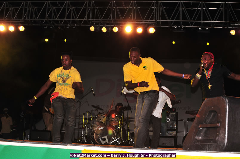 Jamaica's Athletes Celebration - Western Olympics Sports Gala & Trelawny Homecoming - Wednesday, October 8, 2008 - Photographs by Net2Market.com - Barry J. Hough Sr. Photojournalist/Photograper - Photographs taken with a Nikon D300 - Negril Travel Guide, Negril Jamaica WI - http://www.negriltravelguide.com - info@negriltravelguide.com...!